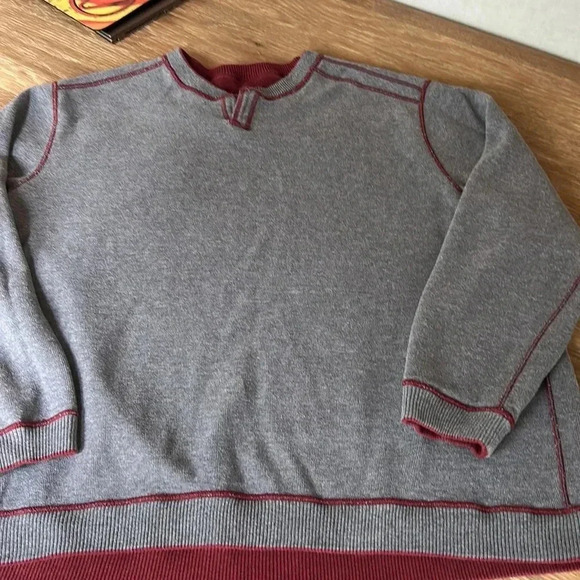 🌴Tommy Bahama reversible pullover - Picture 3 of 7